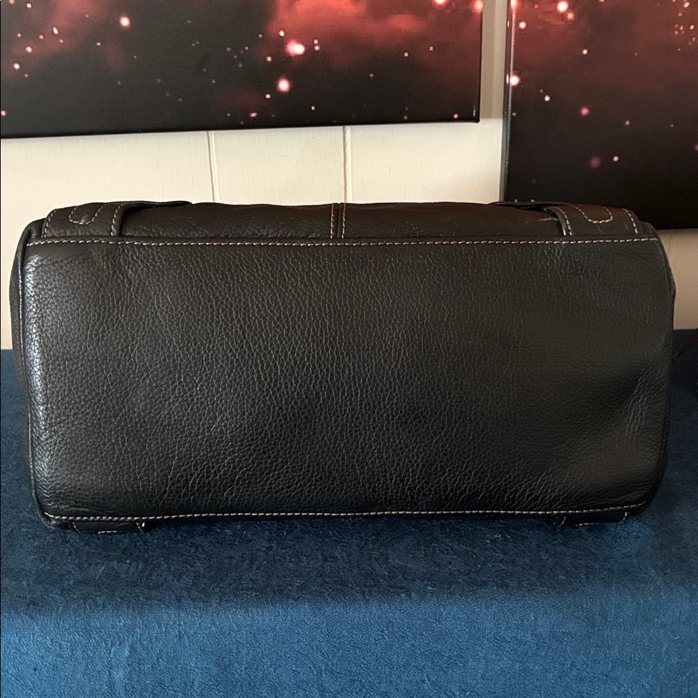 Tignanello Black Leather Shoulder Bag - Picture 11 of 11